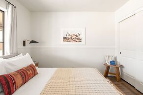 Flora by Avantstay Modern Private Desert Oasis on Large Grounds w Pool