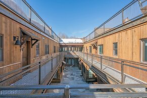 Ghostriders 5 by Avantstay 2 Bedroom Condo Near Main Street Hiking Ski