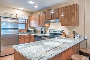 Ghostriders 5 by Avantstay 2 Bedroom Condo Near Main Street Hiking Ski
