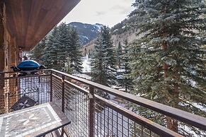 Ghostriders 5 by Avantstay 2 Bedroom Condo Near Main Street Hiking Ski