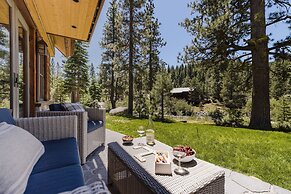 Hunter by Avantstay Riverfront Cabin w Prvt Cottage 5mins From Palisad