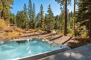 Hunter by Avantstay Riverfront Cabin w Prvt Cottage 5mins From Palisad