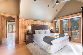 Hunter by Avantstay Riverfront Cabin w Prvt Cottage 5mins From Palisad