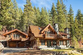 Hunter by Avantstay Riverfront Cabin w Prvt Cottage 5mins From Palisad