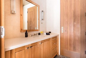 Hunter by Avantstay Riverfront Cabin w Prvt Cottage 5mins From Palisad