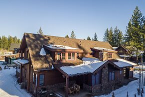 Maple by Avantstay Modern Mountain Home w Cozy Fire Pit 15 Mins frm No