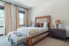 Maple by Avantstay Modern Mountain Home w Cozy Fire Pit 15 Mins frm No