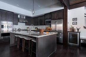 Maple by Avantstay Modern Mountain Home w Cozy Fire Pit 15 Mins frm No