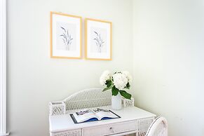 Sea Shell by Avantstay Breezy Beachside Getaway w Rooftop Deck 6 BRs