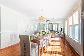 Sea Shell by Avantstay Breezy Beachside Getaway w Rooftop Deck 6 BRs