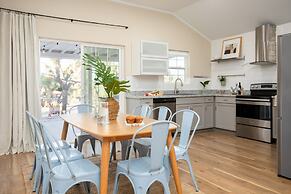 Chuckwalla by Avantstay Joshua Tree Haven w Hot Tub Modern Interior