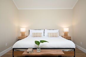 Chuckwalla by Avantstay Joshua Tree Haven w Hot Tub Modern Interior