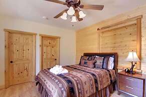 Starlight Retreat by Avantstay Gorgeous Log Style Home w Incredible Vi