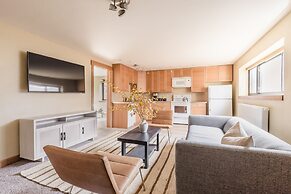 Paddington by Avantstay Cozy Chic Ski Lodge Mins From Mountain