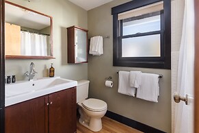 Paddington by Avantstay Cozy Chic Ski Lodge Mins From Mountain