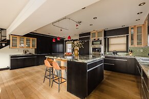 Paddington by Avantstay Cozy Chic Ski Lodge Mins From Mountain