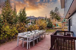 Paddington by Avantstay Cozy Chic Ski Lodge Mins From Mountain