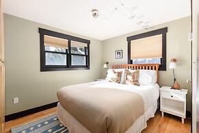 Paddington by Avantstay Cozy Chic Ski Lodge Mins From Mountain