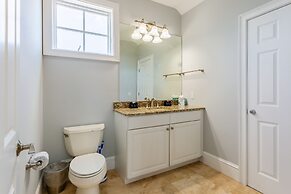 Lido by Avantstay Oceanfront Home w Pool Hot Tub Game Room Gorgeous Vi