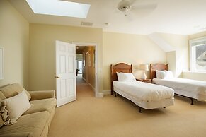 Lido by Avantstay Oceanfront Home w Pool Hot Tub Game Room Gorgeous Vi