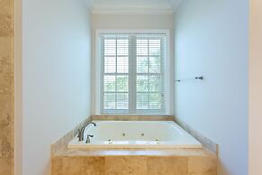 Lido by Avantstay Oceanfront Home w Pool Hot Tub Game Room Gorgeous Vi