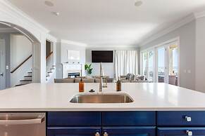 Lido by Avantstay Oceanfront Home w Pool Hot Tub Game Room Gorgeous Vi