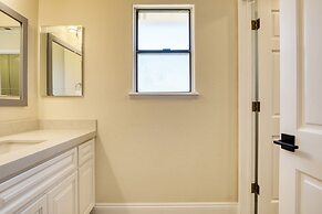 Burgundy by Avantstay Basketball Court Pool Hot Tub Outdoor Kitchen Ci