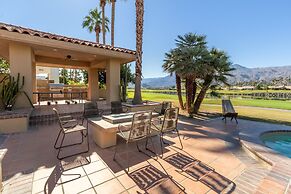 Moonshine by Avantstay Modern Stylish Estate w Bar Fire Pit Hot Tub 5