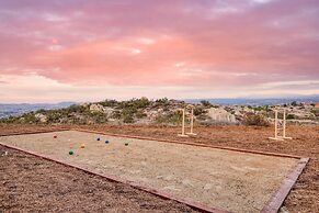 Malbec by Avantstay Incredible Estate w Panoramic Views Bocce Ball Cou