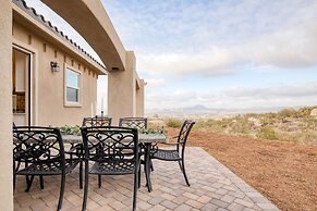 Malbec by Avantstay Incredible Estate w Panoramic Views Bocce Ball Cou