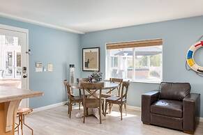 Grand Contento by Avantstay Extraordinary Estate w Pool Movie Room