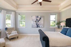 Grand Contento by Avantstay Extraordinary Estate w Pool Movie Room