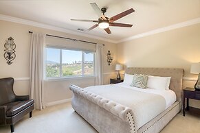 Grand Contento by Avantstay Extraordinary Estate w Pool Movie Room