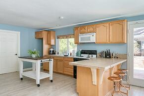 Grand Contento by Avantstay Extraordinary Estate w Pool Movie Room