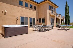 Palazzo Del Sol By Avantstay Breathtaking Home w Mountain Views Hot Tu