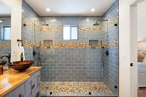 Starlight Estate by Avantstay 20 People Architectual Mansion w Pool Te