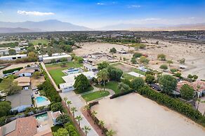 Starlight Estate by Avantstay 20 People Architectual Mansion w Pool Te