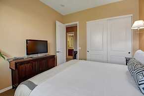 Songbird by Avantstay Pool Spa Firepit Tons of Outdoor Seating