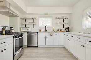 Asteroid by Avantstay Unique Ranch Retreat Just Outside Joshua Tree Pe