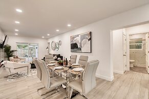 Turtle Nest by Avantstay Near Downtown Beaches - Chic FL Escape