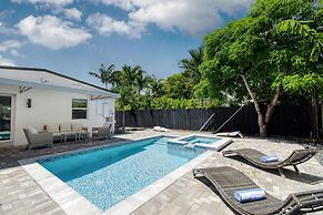 Turtle Nest by Avantstay Near Downtown Beaches - Chic FL Escape