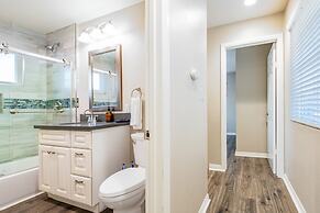 Sea Sight by Avantstay Walk to Newport Beach