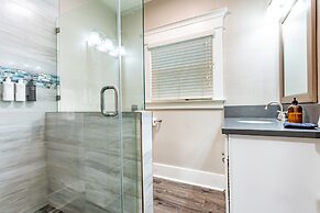 Sea Sight by Avantstay Walk to Newport Beach