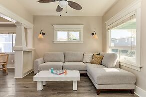 Sea Sight by Avantstay Walk to Newport Beach