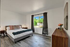 Catalina by Avantstay Fully Remodeled Palm Springs Haven Pool Permit 3