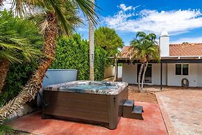 Catalina by Avantstay Fully Remodeled Palm Springs Haven Pool Permit 3