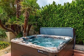 Catalina by Avantstay Fully Remodeled Palm Springs Haven Pool Permit 3