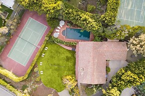 Dume Point by Avantstay Tennis Pool in Malibu