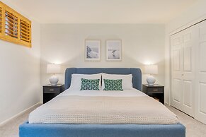 Dume Point by Avantstay Tennis Pool in Malibu