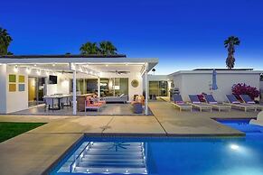 Biskra by Avantstay Classic Palm Springs Getaway W Outdoor Living Pool